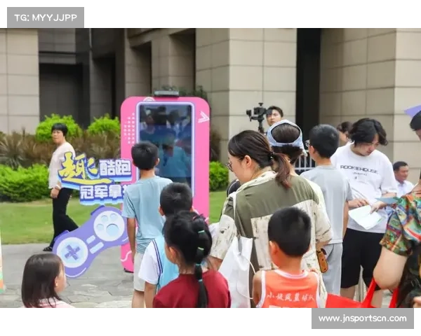 全运主题公益课堂进社区 市长杯赛事助力全民健身热潮 全运主题公益课堂进社区 市长杯赛事助力全民健身热潮